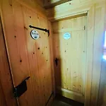 Huetten-idylle Im Naturparadies *