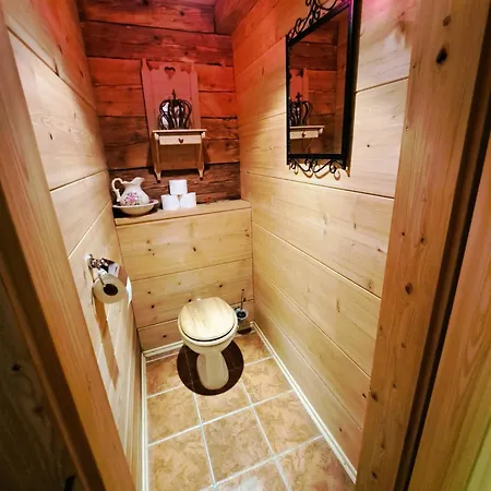 Huetten-idylle Im Naturparadies Holiday home *