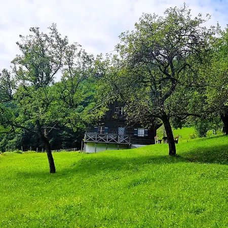 Huetten-idylle Im Naturparadies