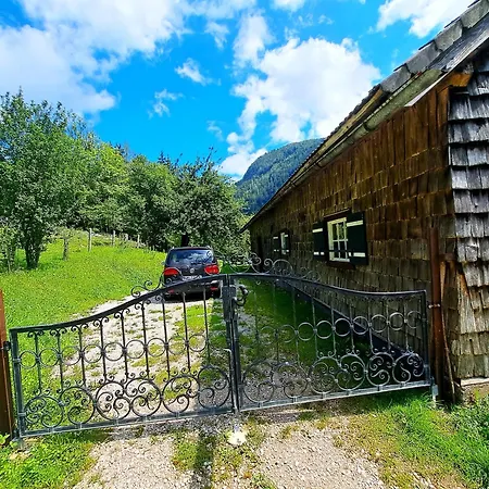Huetten-idylle Im Naturparadies Vakantiehuis